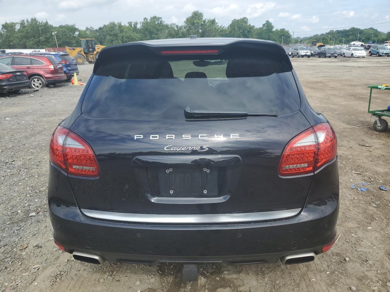 WP1AB2A27DLA80670 2013 Porsche Cayenne S