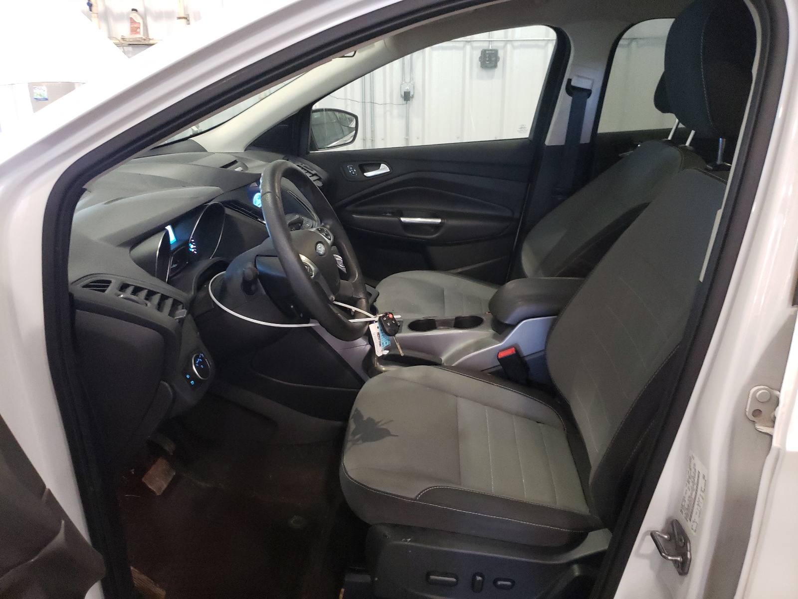 1FMCU9GX9GUB15543 2016 Ford Escape Se