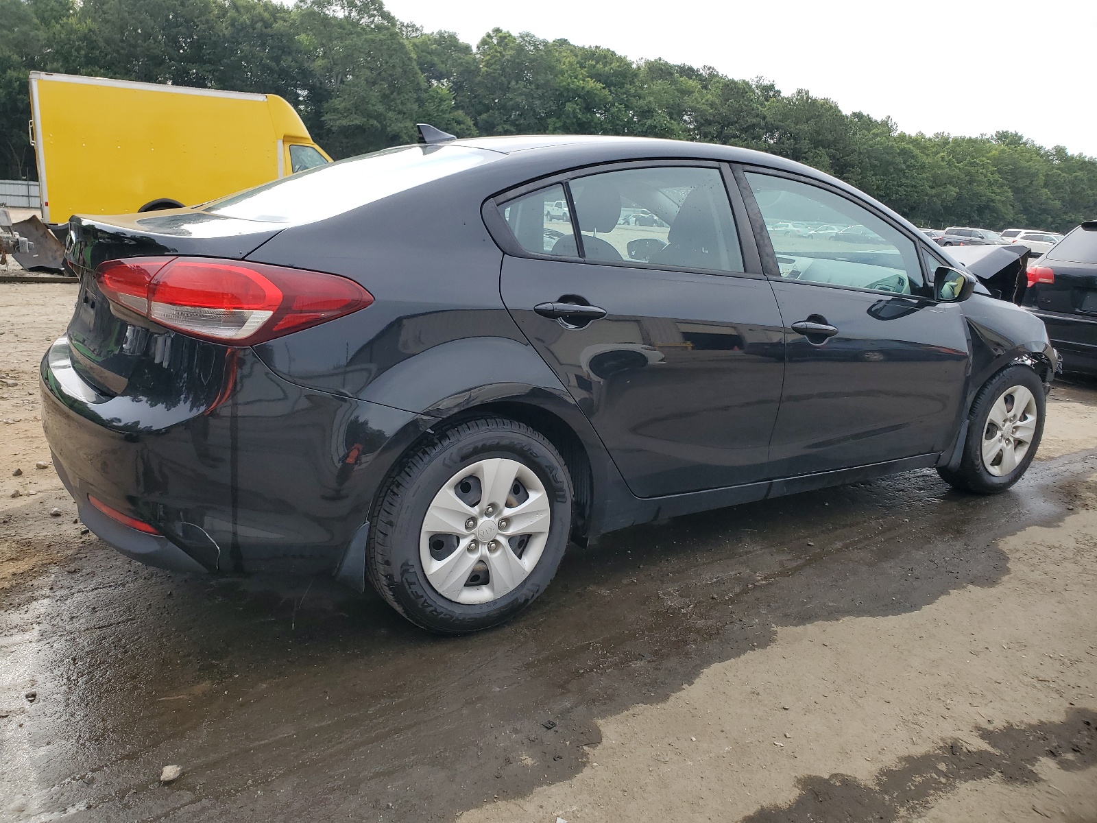 2017 Kia Forte Lx vin: 3KPFK4A77HE068502