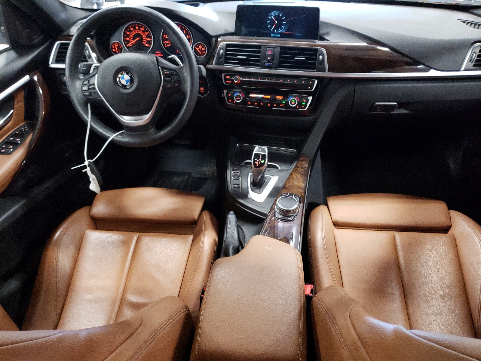 WBA8D9G36HNU63655 2017 BMW 330 Xi