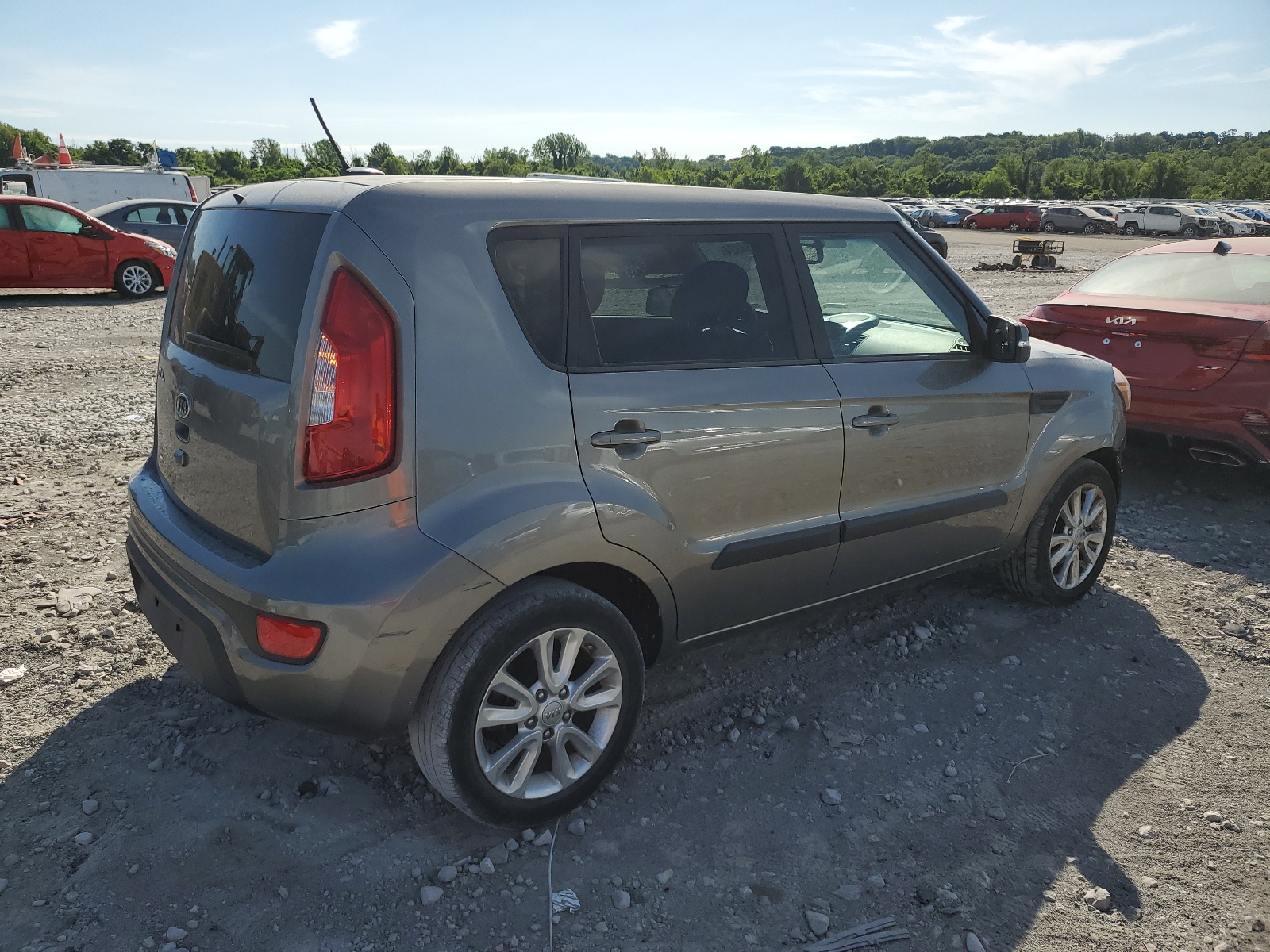 KNDJT2A6XC7431175 2012 Kia Soul +