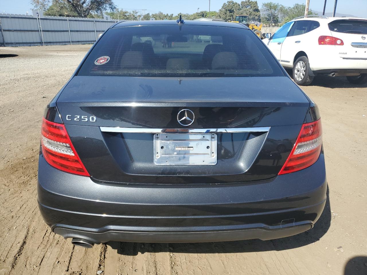 2013 Mercedes-Benz C 250 VIN: WDDGF4HB8DA786985 Lot: 61171084
