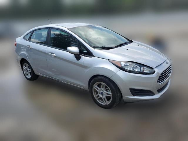  FORD FIESTA 2018 Сріблястий