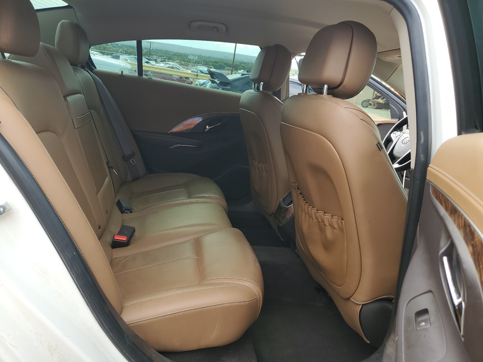 1G4GB5G3XEF167553 2014 Buick Lacrosse