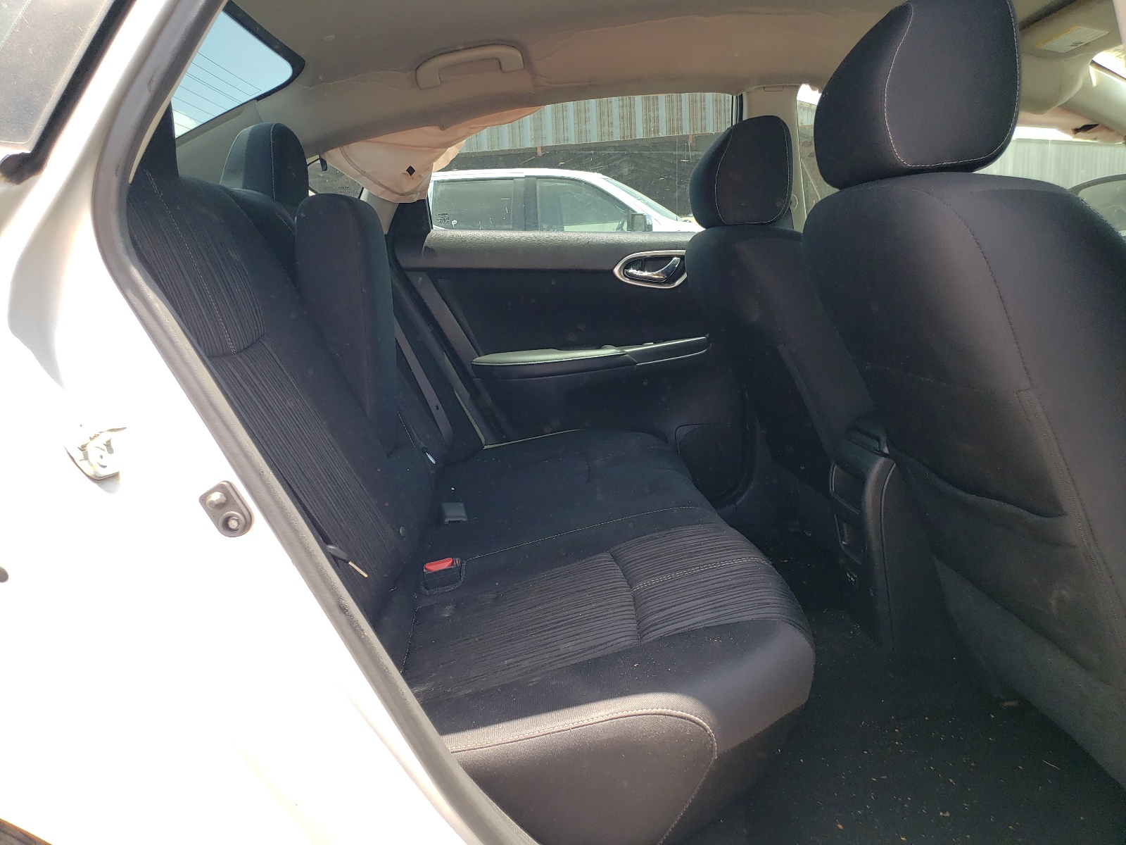 3N1AB7AP6JY241168 2018 Nissan Sentra S