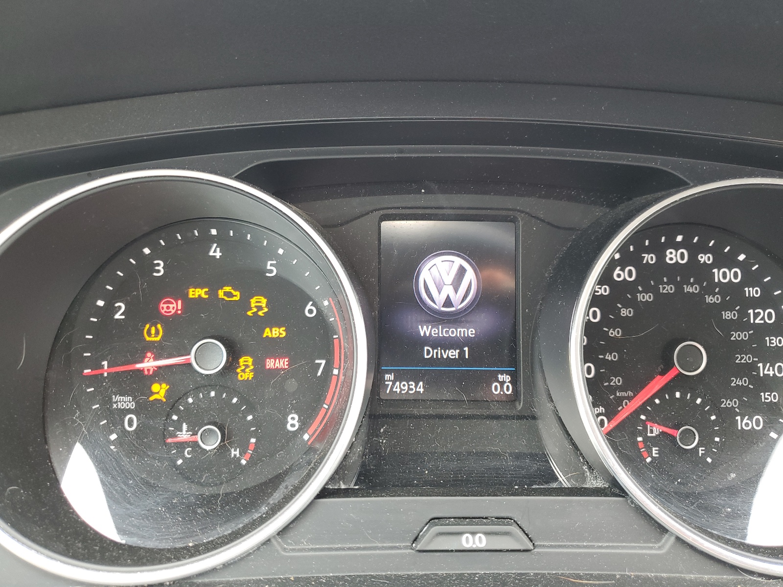 3VV2B7AX8KM047706 2019 Volkswagen Tiguan Se