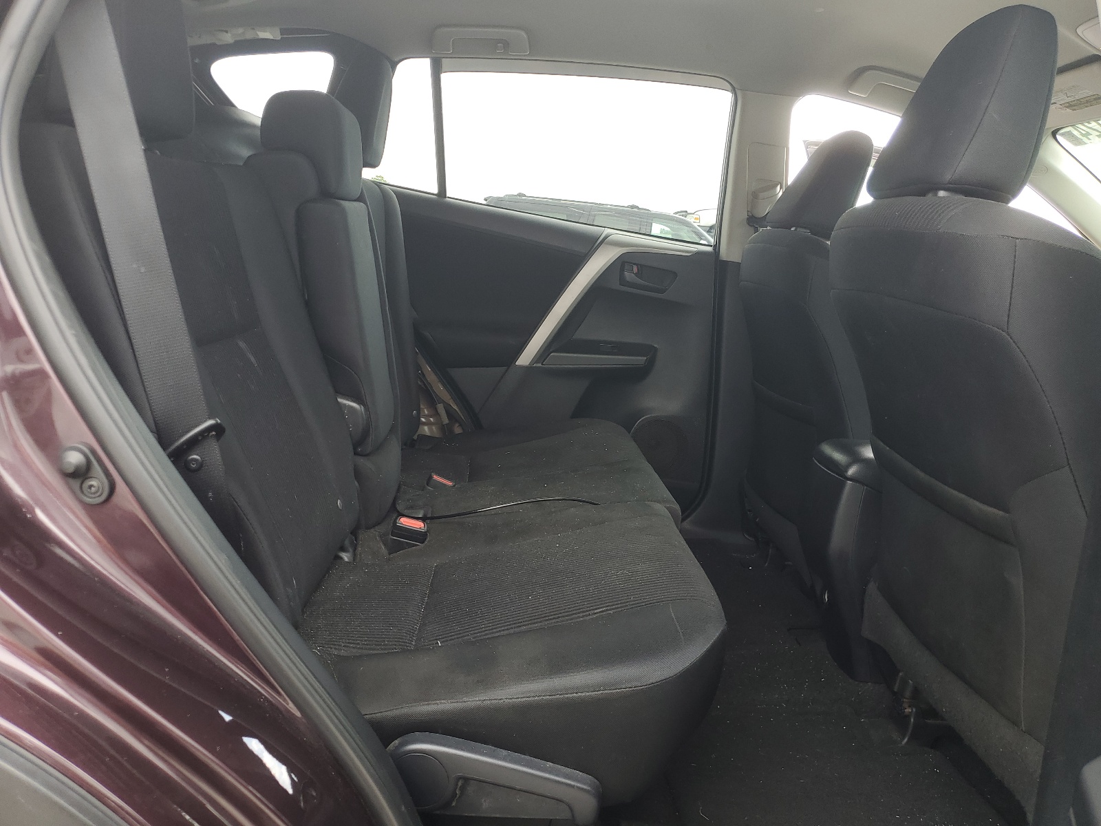 2T3ZFREVXGW287190 2016 Toyota Rav4 Le