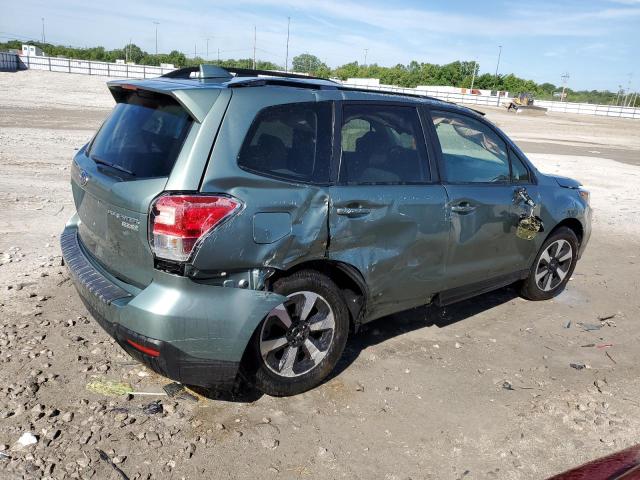  SUBARU FORESTER 2017 Зеленый