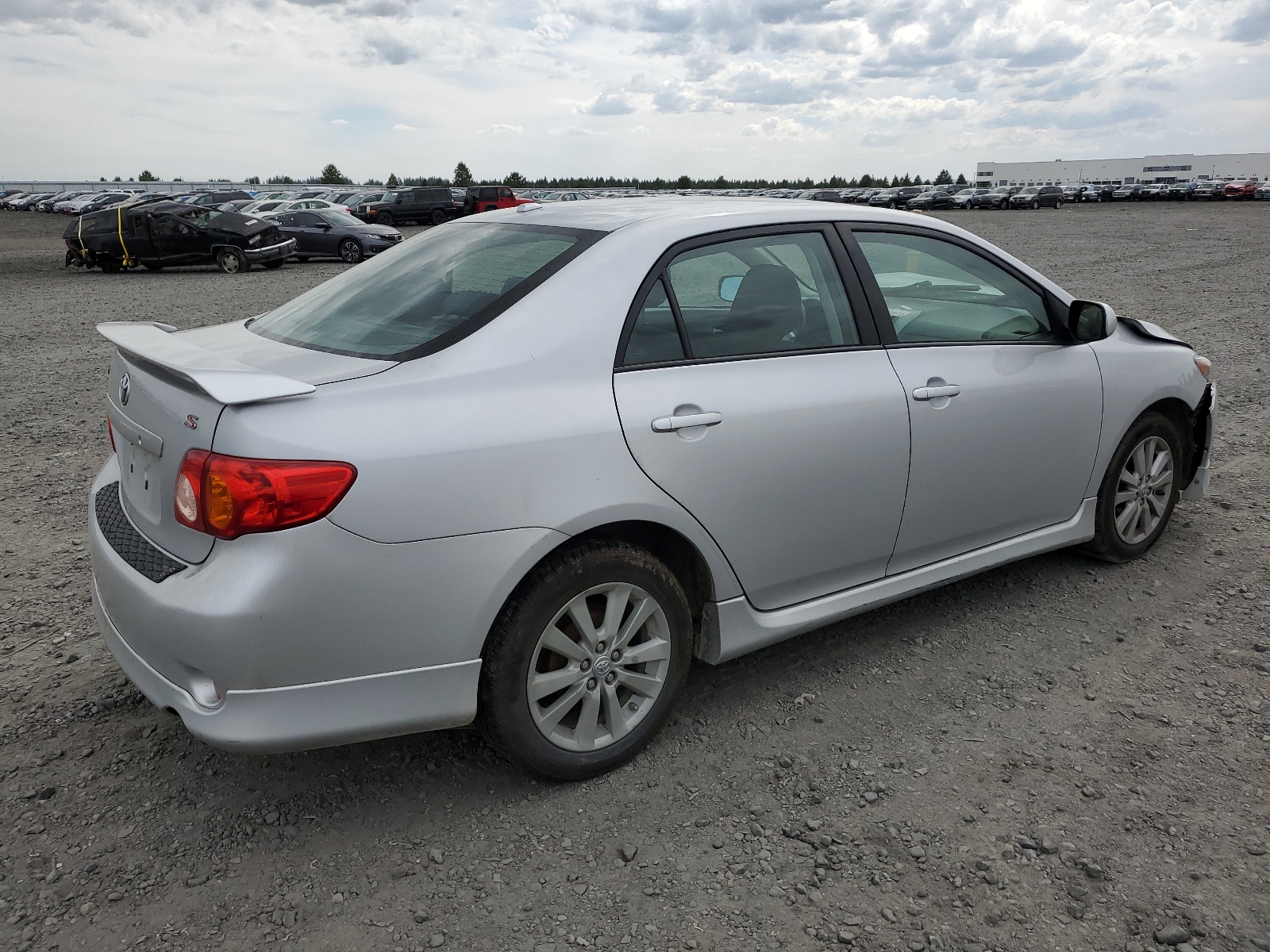 2T1BU4EEXAC498319 2010 Toyota Corolla Base