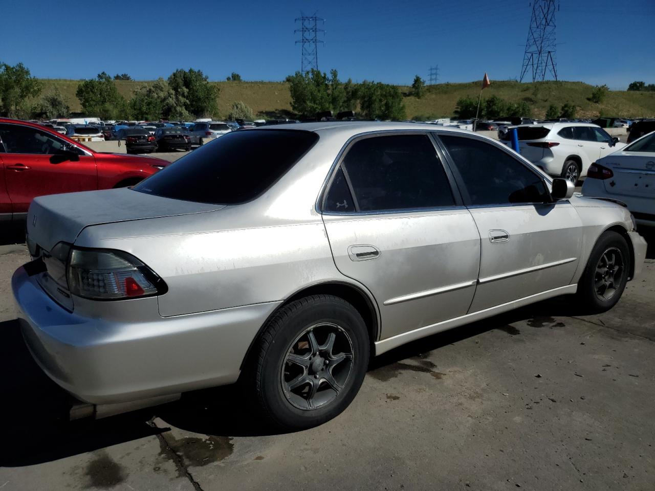 1HGCG6674XA038806 1999 Honda Accord Ex