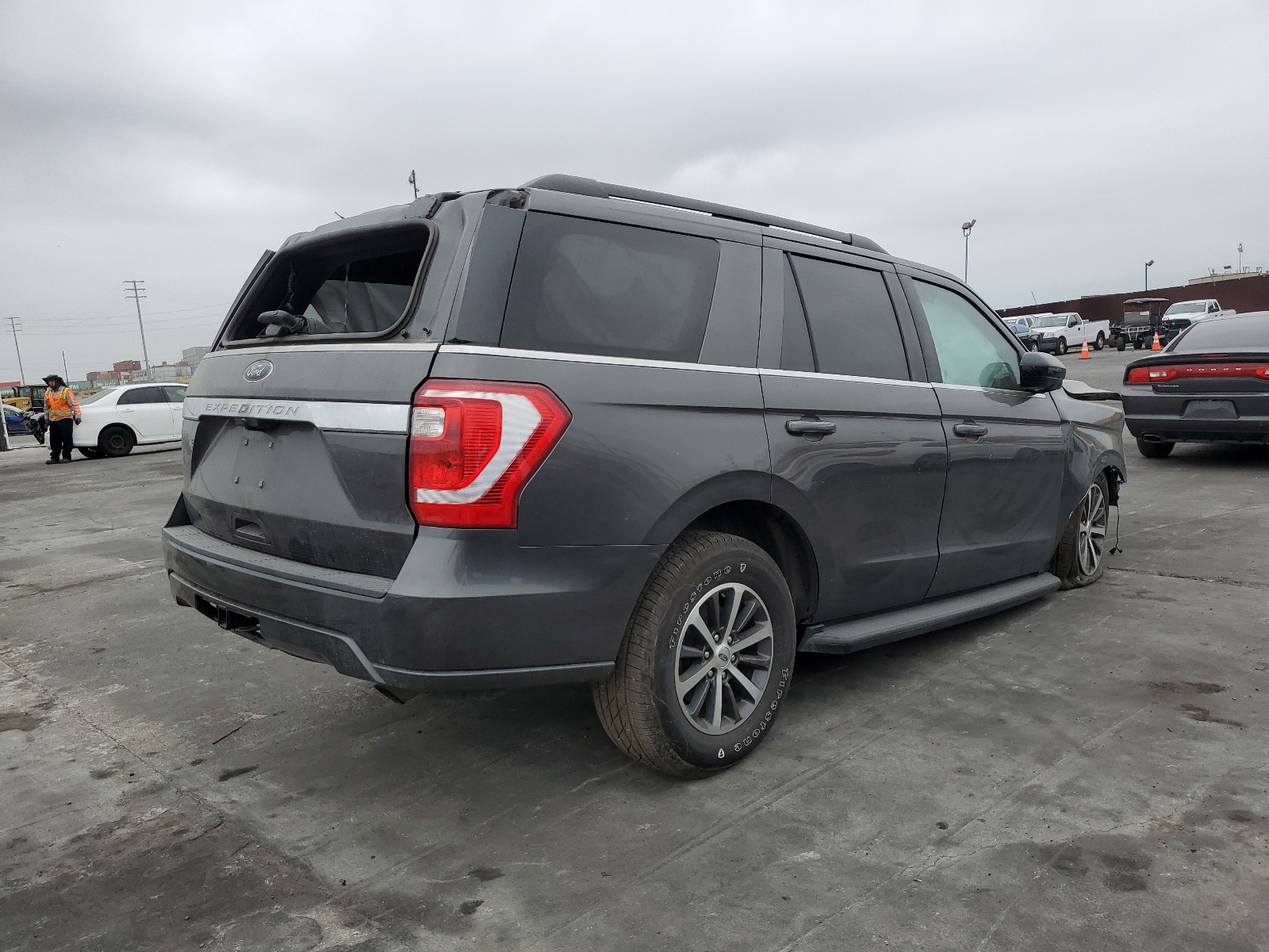 2020 Ford Expedition Xl vin: 1FMJU1GT4LEA53365