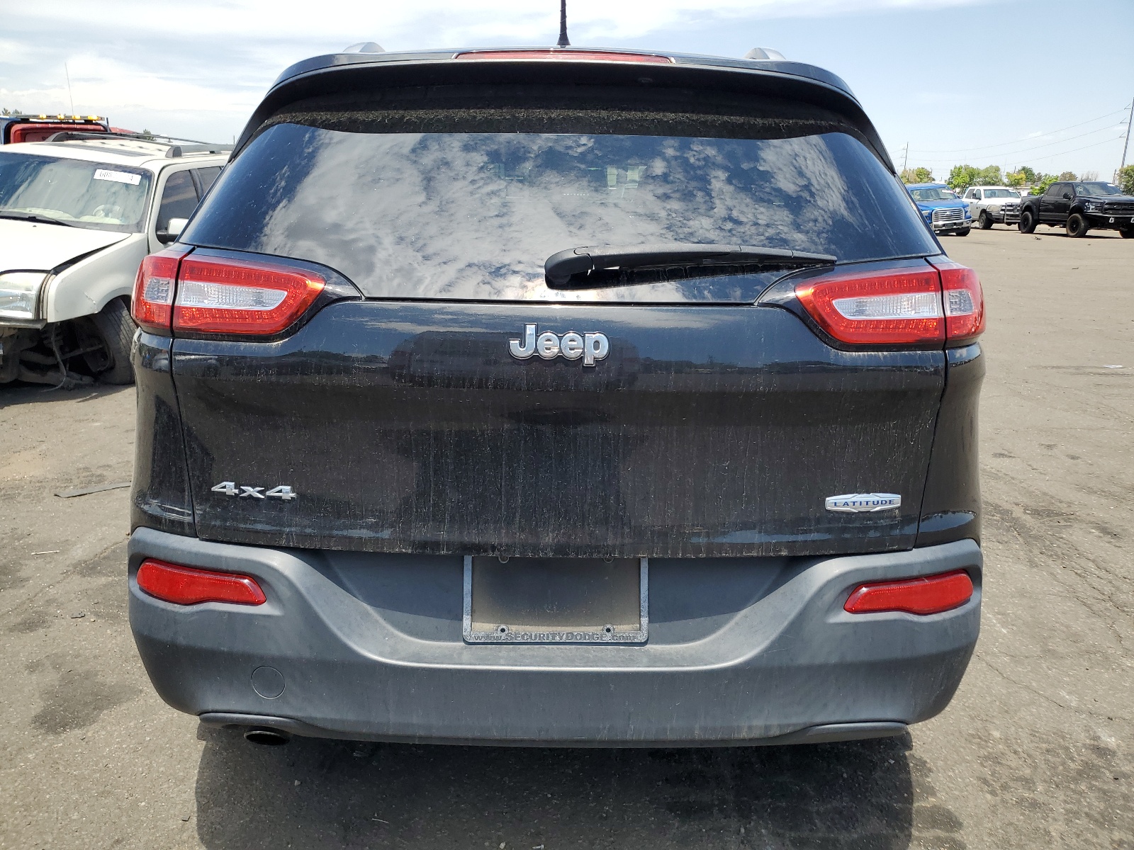 1C4PJMCB4EW215160 2014 Jeep Cherokee Latitude