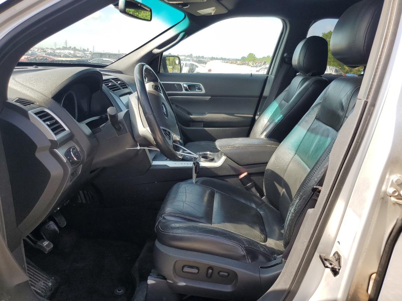 2011 Ford Explorer - Image 7