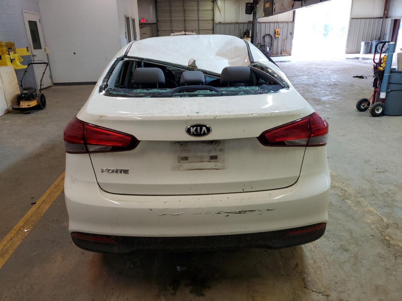 2017 Kia Forte Lx VIN: 3KPFK4A72HE041465 Lot: 57377674