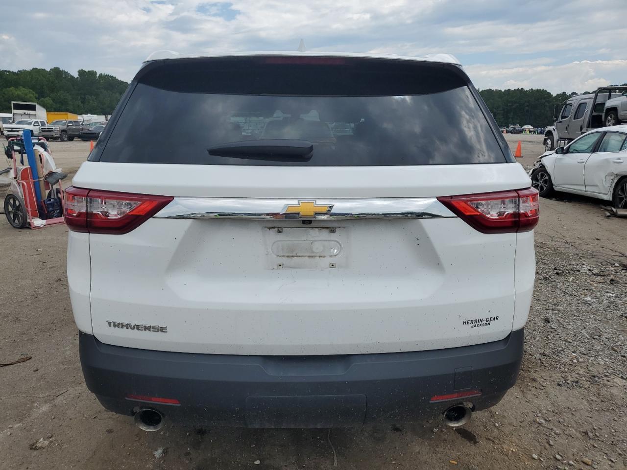 2020 Chevrolet Traverse Ls VIN: 1GNERFKW8LJ212084 Lot: 61312414