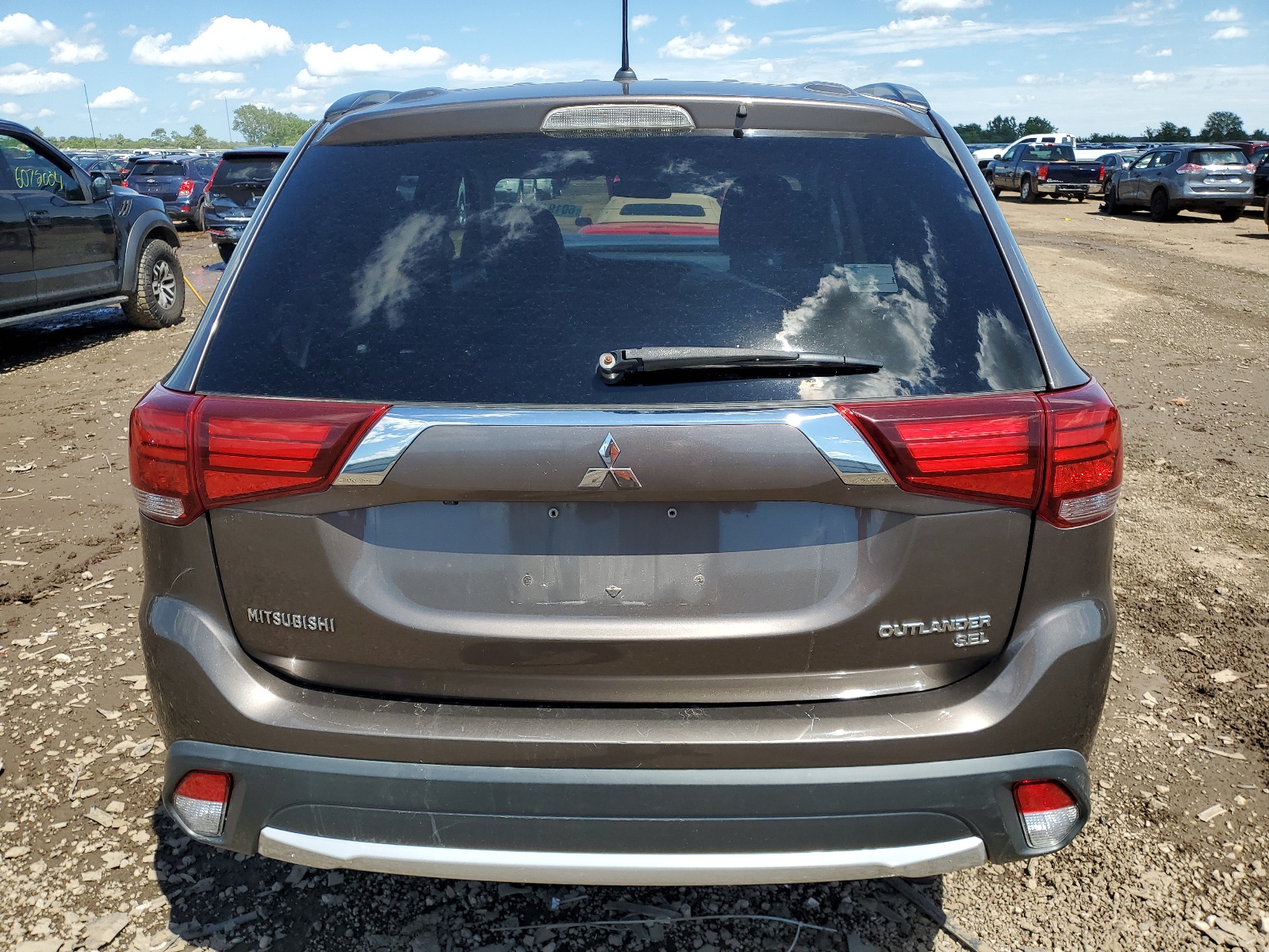 JA4AZ3A37GZ034392 2016 Mitsubishi Outlander Se