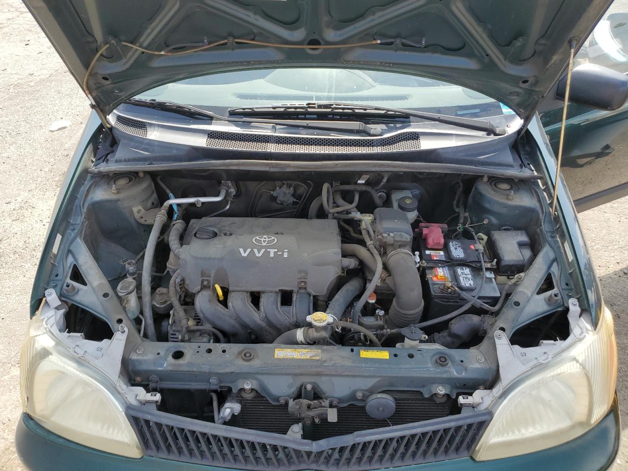 2000 Toyota Echo - Image 12