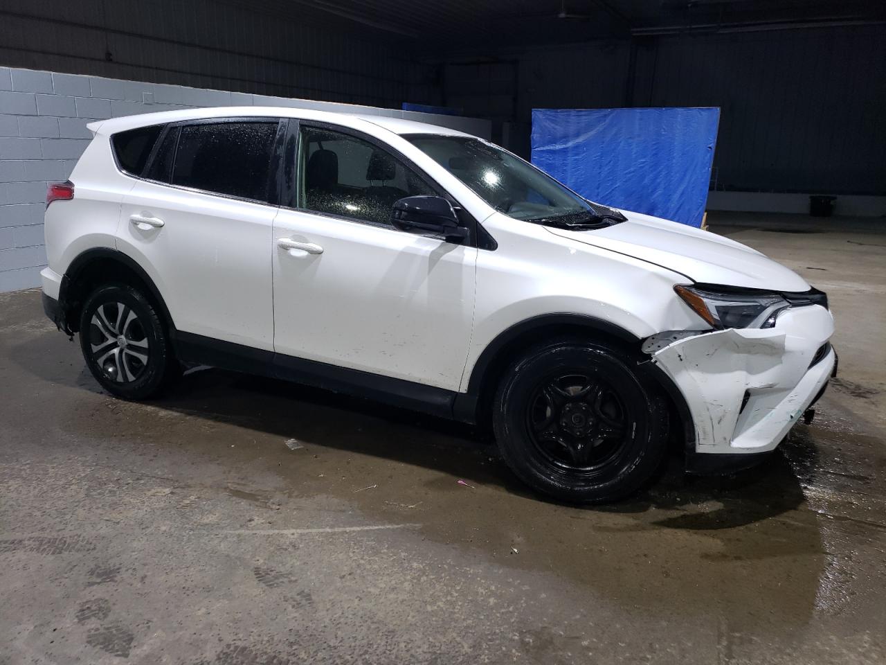 2018 Toyota RAV 4 - Image 4