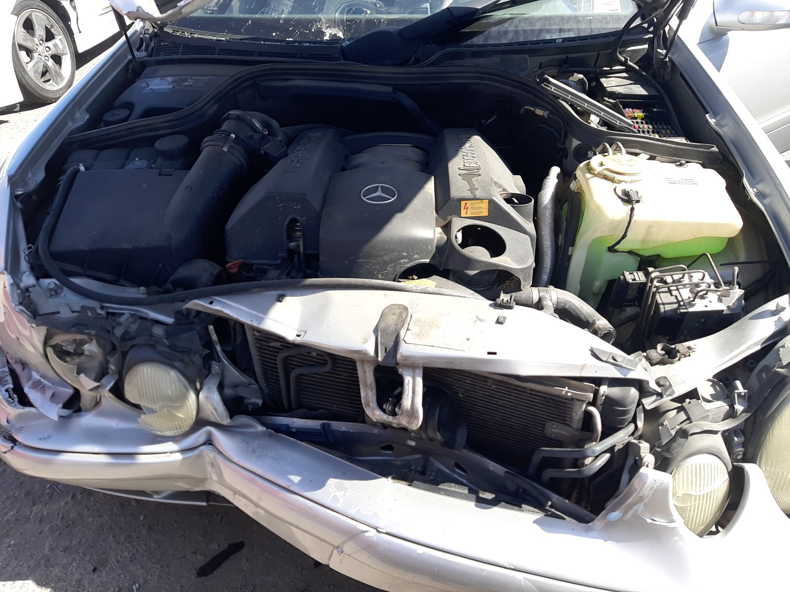 WDBLJ65G01F170133 2001 Mercedes-Benz Clk 320