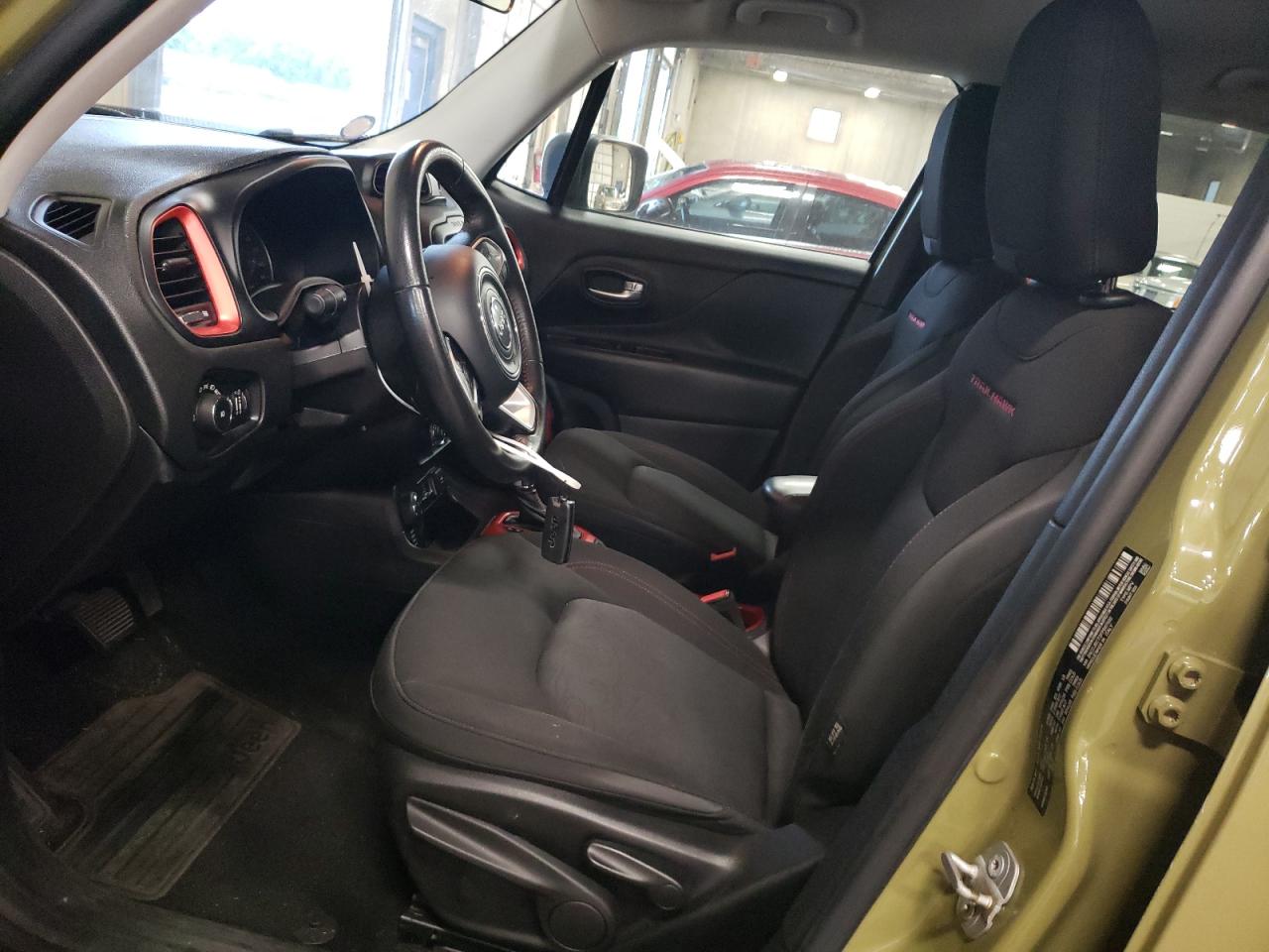 2015 Jeep Renegade Trailhawk VIN: ZACCJBCT2FPB87692 Lot: 60800934