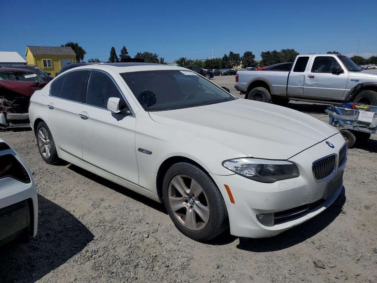 VIN WBAXG5C54DDY33326 2013 BMW 5 SERIES no.4