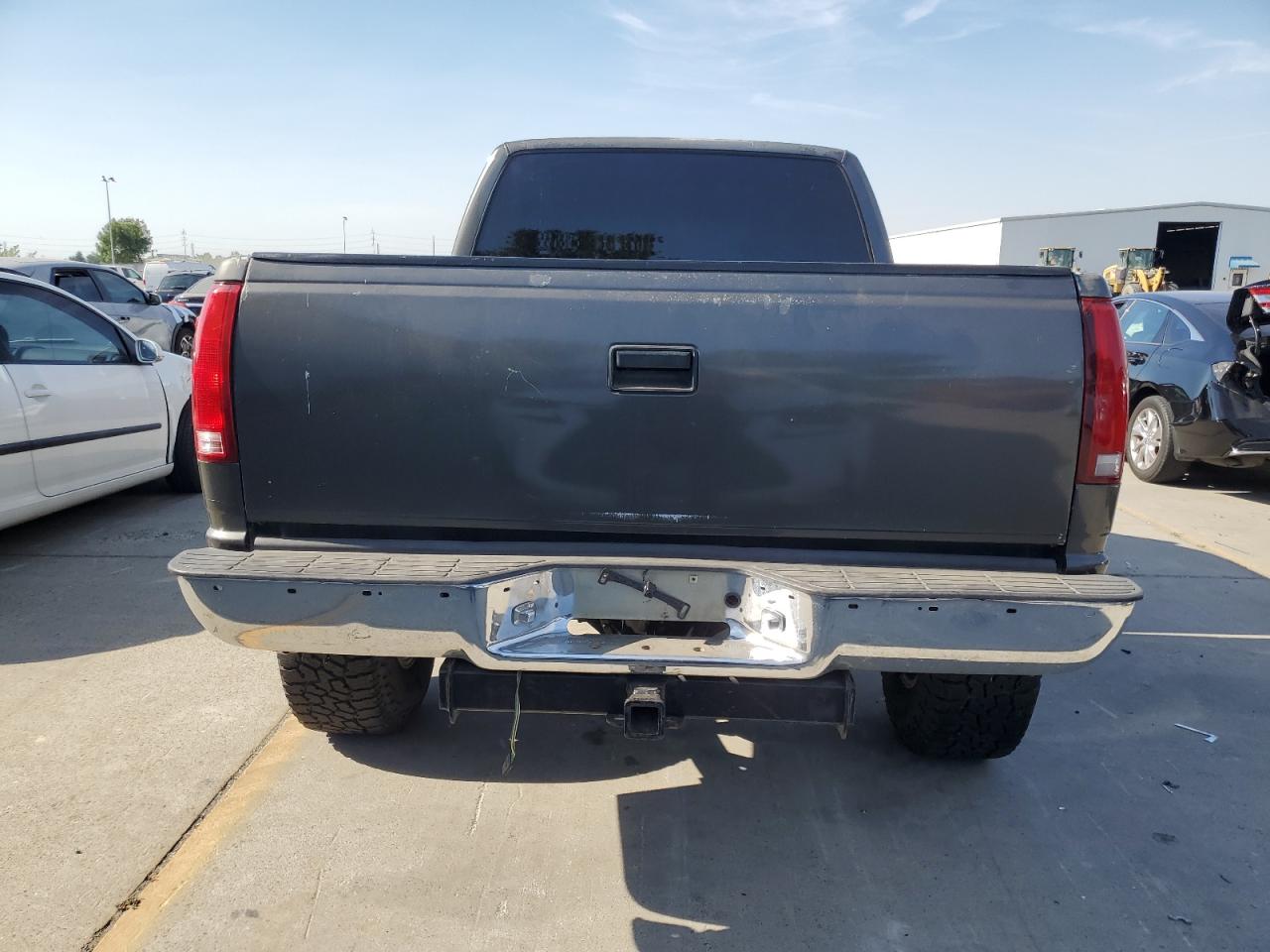 1992 Chevrolet Gmt-400 K1500 VIN: 2GCEK19K4N1167242 Lot: 59278394