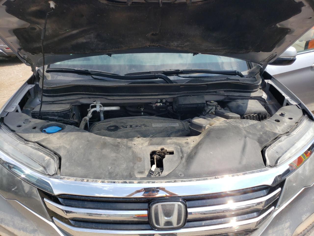 2016 Honda Pilot Touring VIN: 5FNYF6H98GB063138 Lot: 61061384