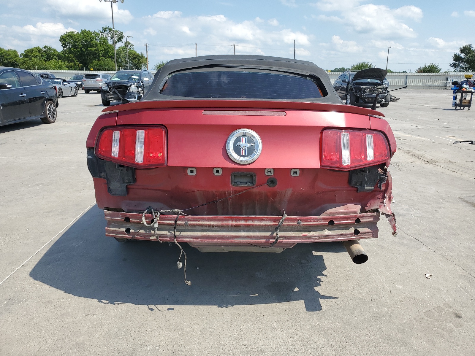 1ZVBP8EN4A5172010 2010 Ford Mustang