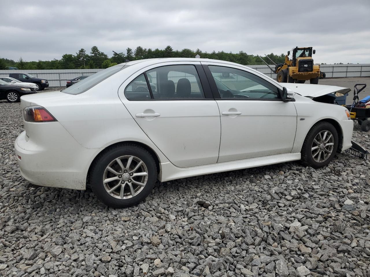 2016 Mitsubishi Lancer - Image 3