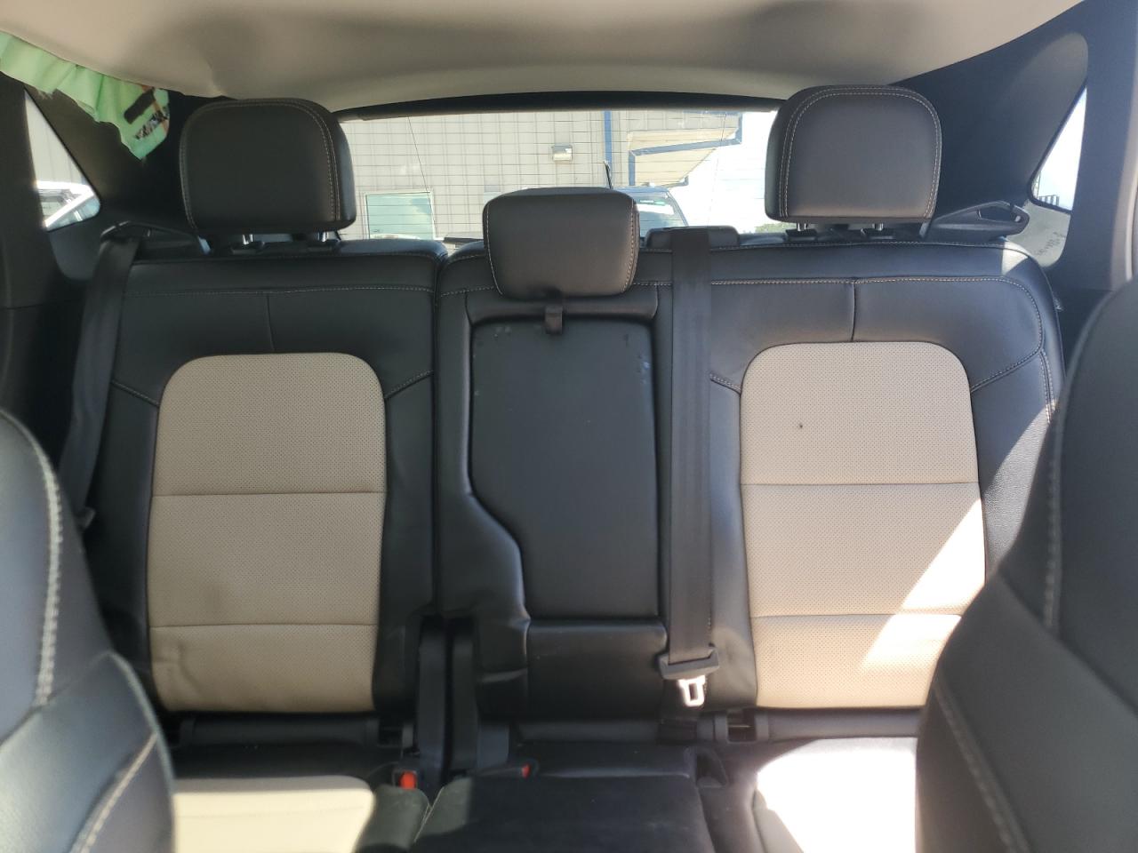 2022 Ford Escape Titanium VIN: 1FMCU9J98NUB37833 Lot: 60799204