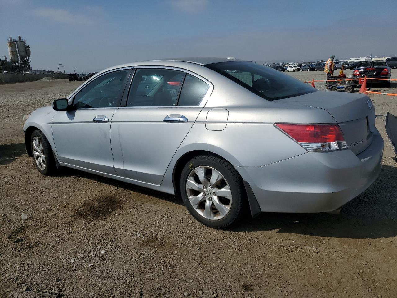 2010 Honda Accord - Image 2