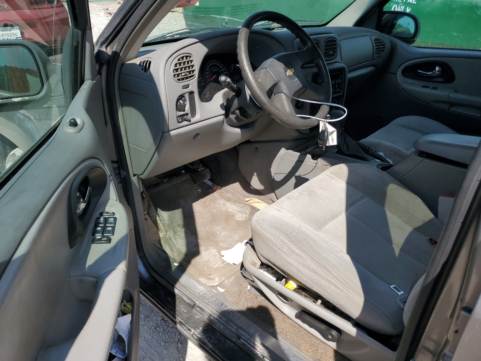 1GNDT13S452313261 2005 Chevrolet Trailblazer Ls