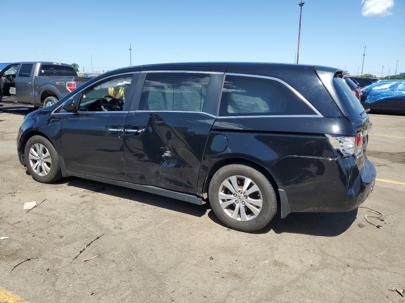 5FNRL5H42EB027759 2014 Honda Odyssey Ex