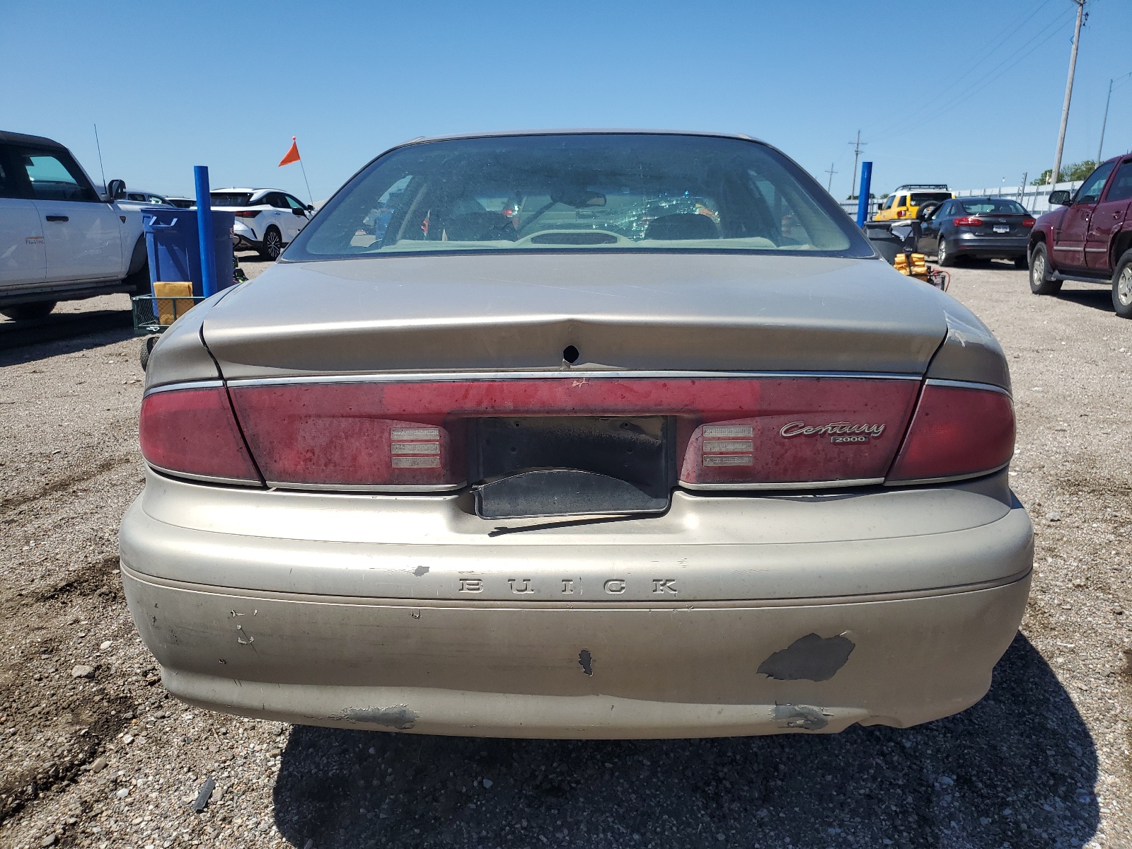 2G4WS52J3Y1124055 2000 Buick Century Custom