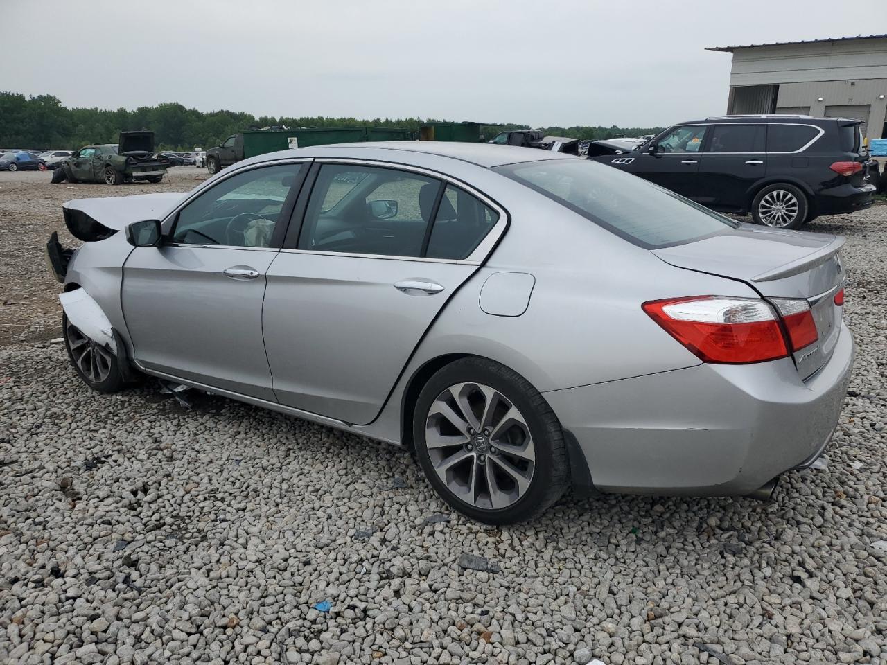 2015 Honda Accord - Image 2