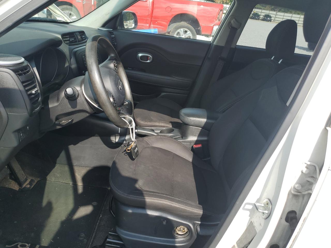 2015 Kia Soul VIN: KNDJN2A2XF7228668 Lot: 61315364