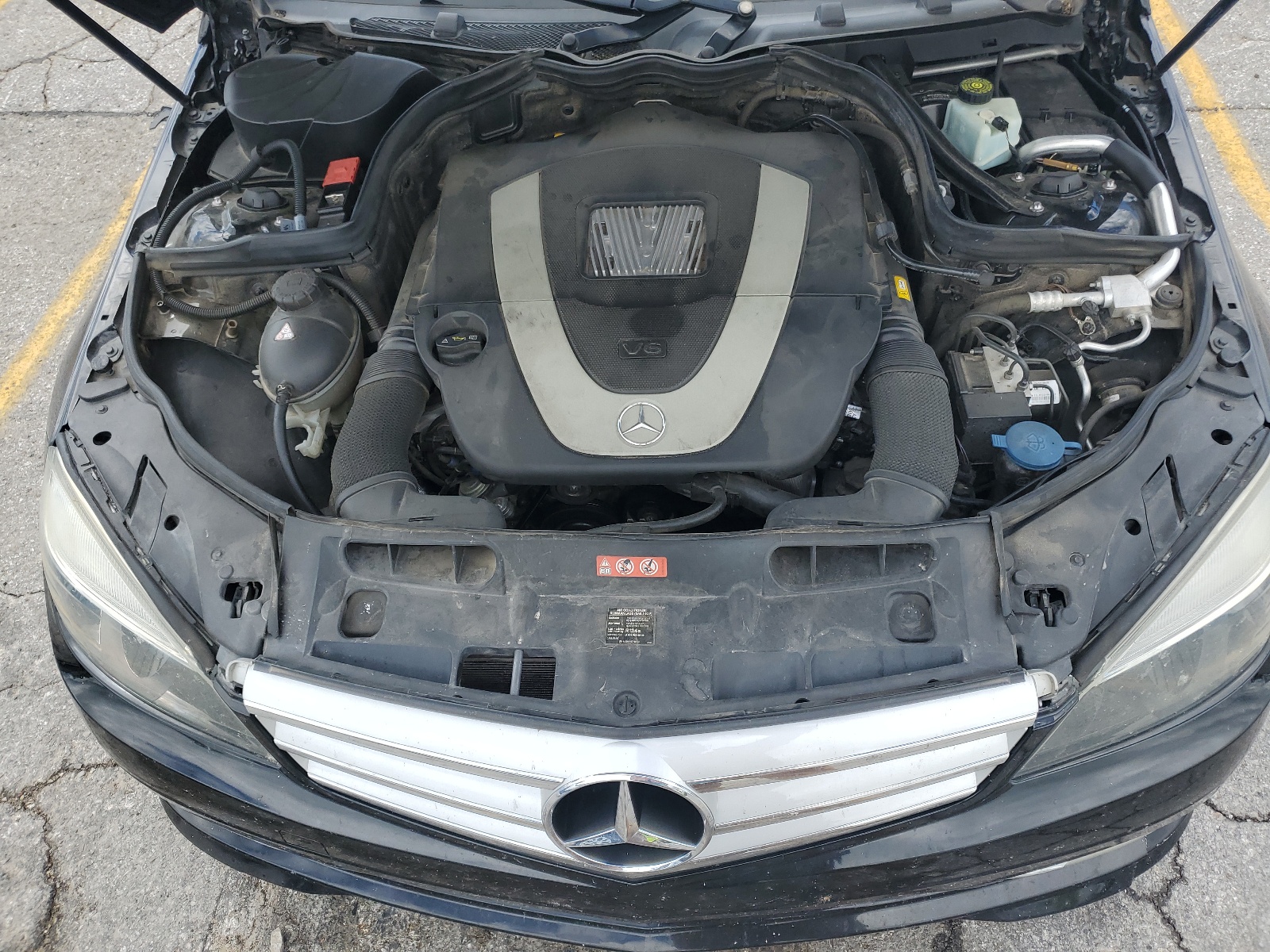 WDDGF5EB3BA470773 2011 Mercedes-Benz C 300