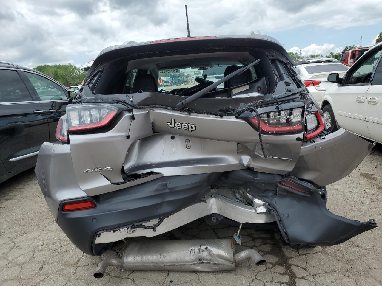 2019 Jeep Grand Cherokee - Image 6