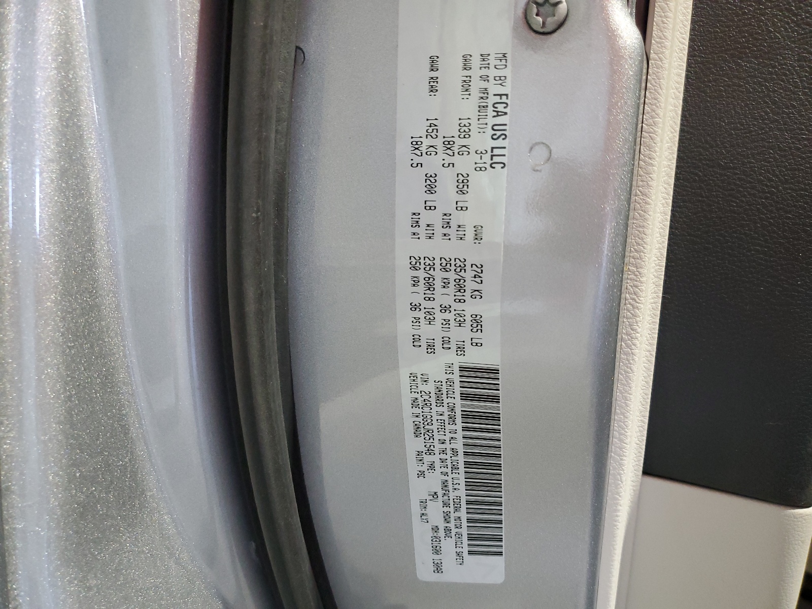 2C4RC1GG9JR251548 2018 Chrysler Pacifica Limited