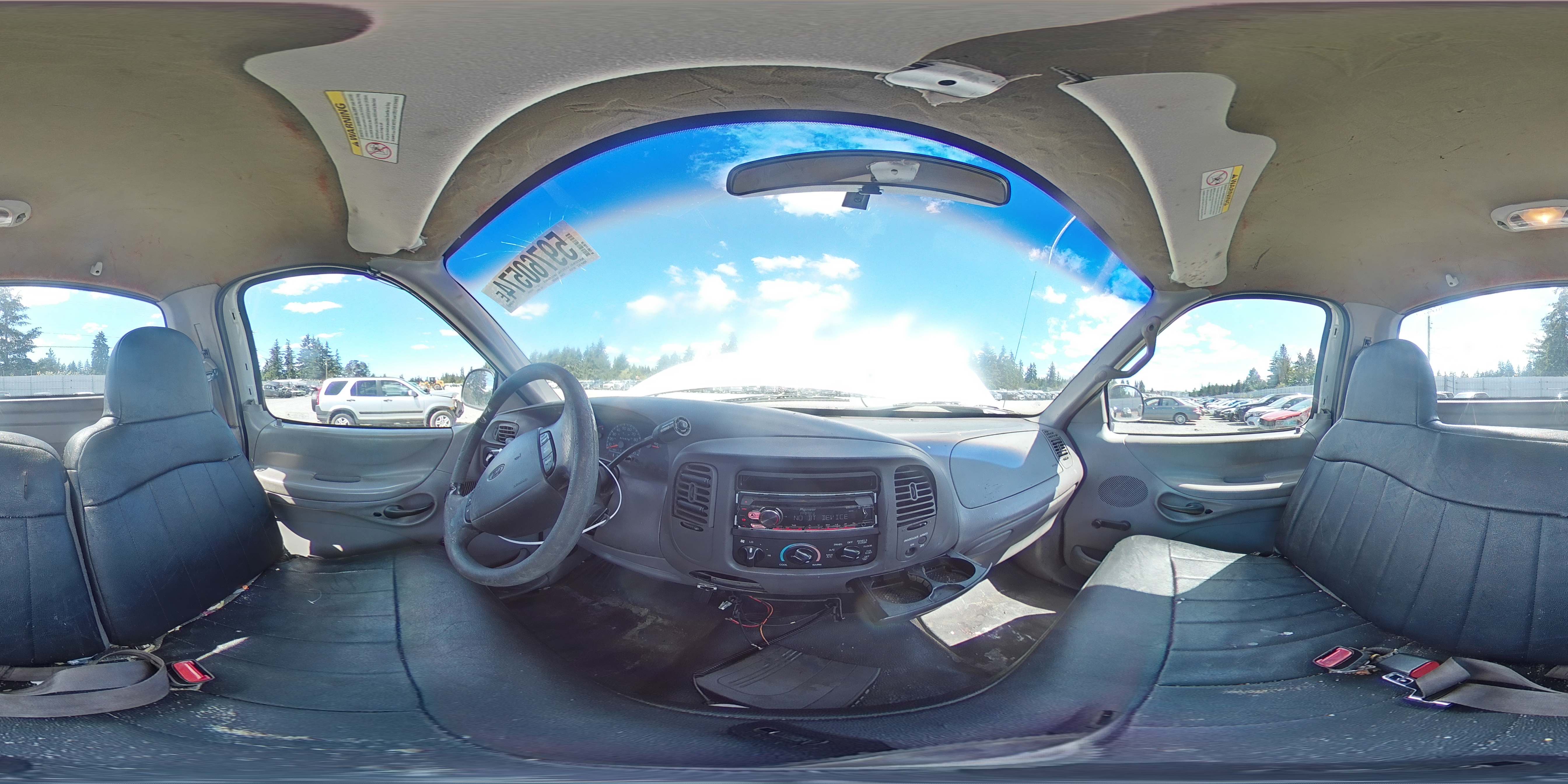 1998 Ford F150 VIN: 1FTZF1724WKB98047 Lot: 59760574