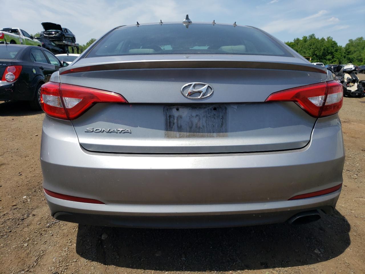 5NPE24AF8FH118299 2015 Hyundai Sonata Se