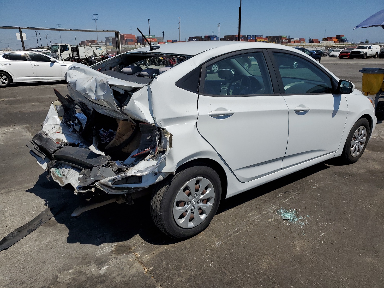 2017 Hyundai Accent Se vin: KMHCT4AEXHU377411