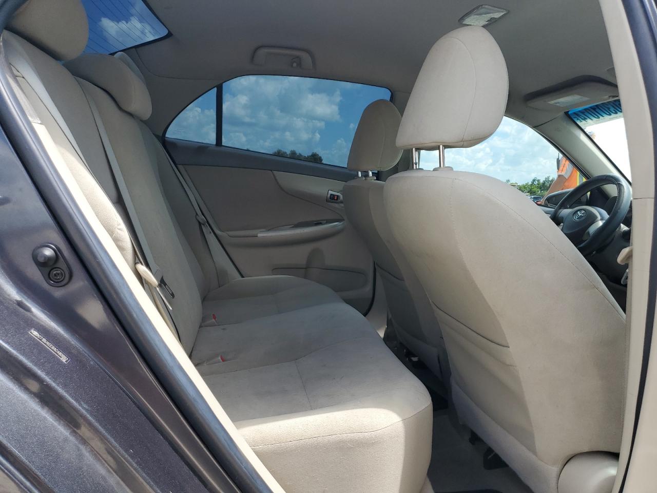 2010 Toyota Corolla Base VIN: 2T1BU4EE9AC480992 Lot: 60301014