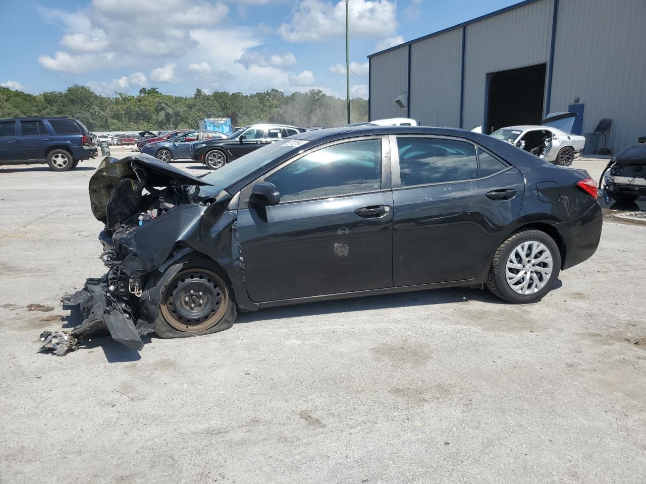 2017 Toyota Corolla L VIN: 2T1BURHE0HC797966 Lot: 60710684