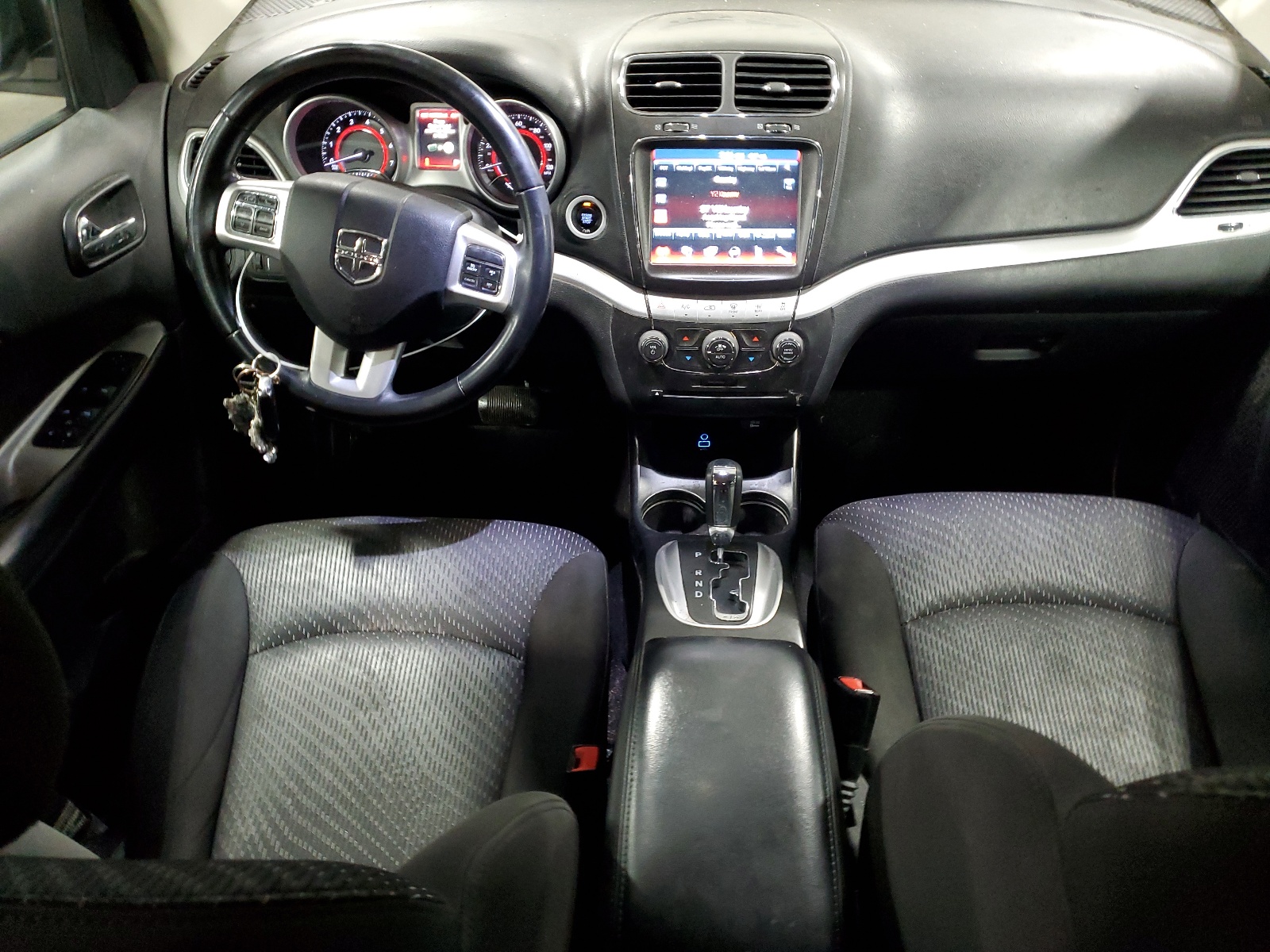 3C4PDDBG5JT416652 2018 Dodge Journey Sxt