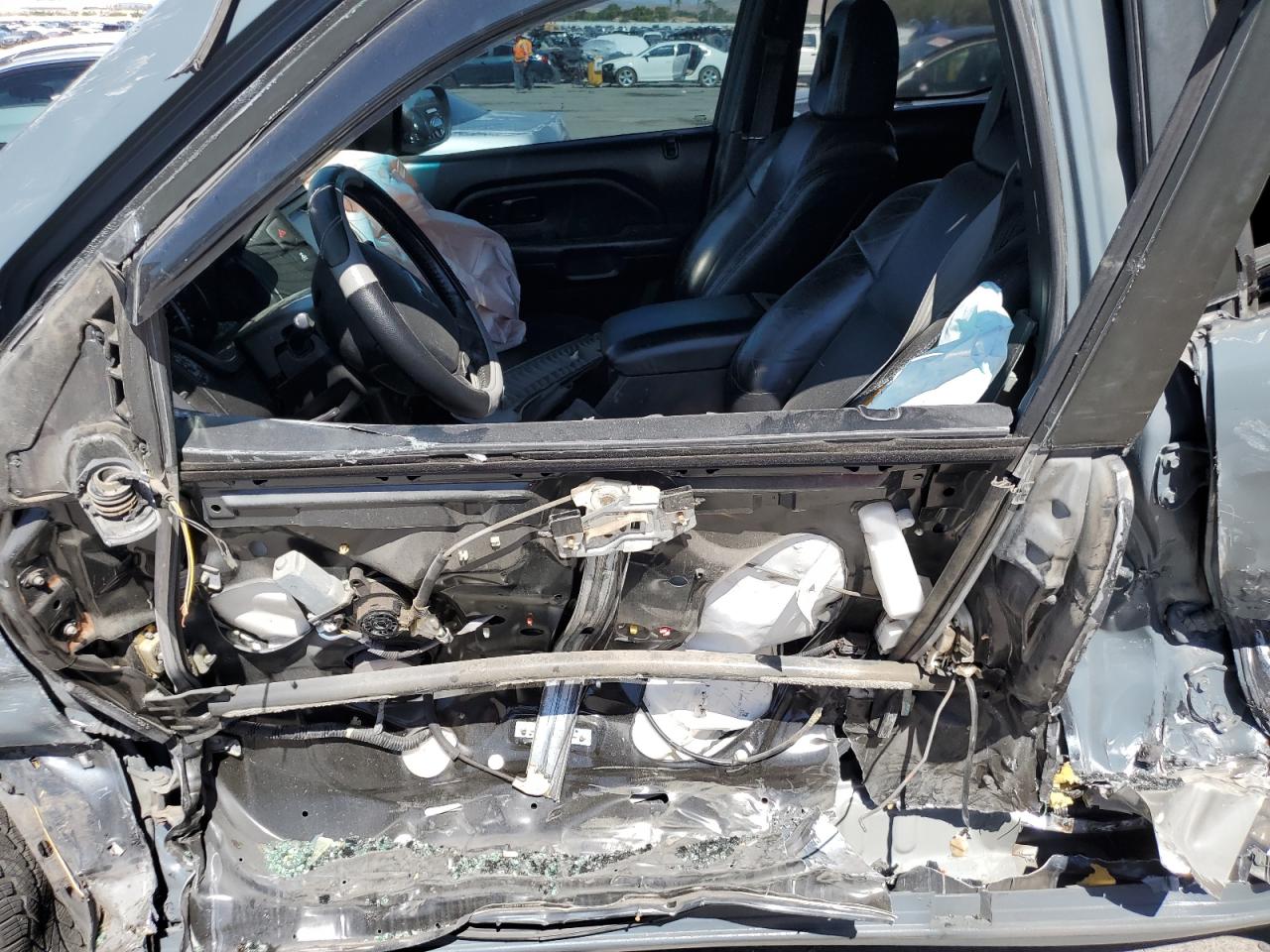 2005 Honda Pilot Exl VIN: 2HKYF18785H557970 Lot: 58863384