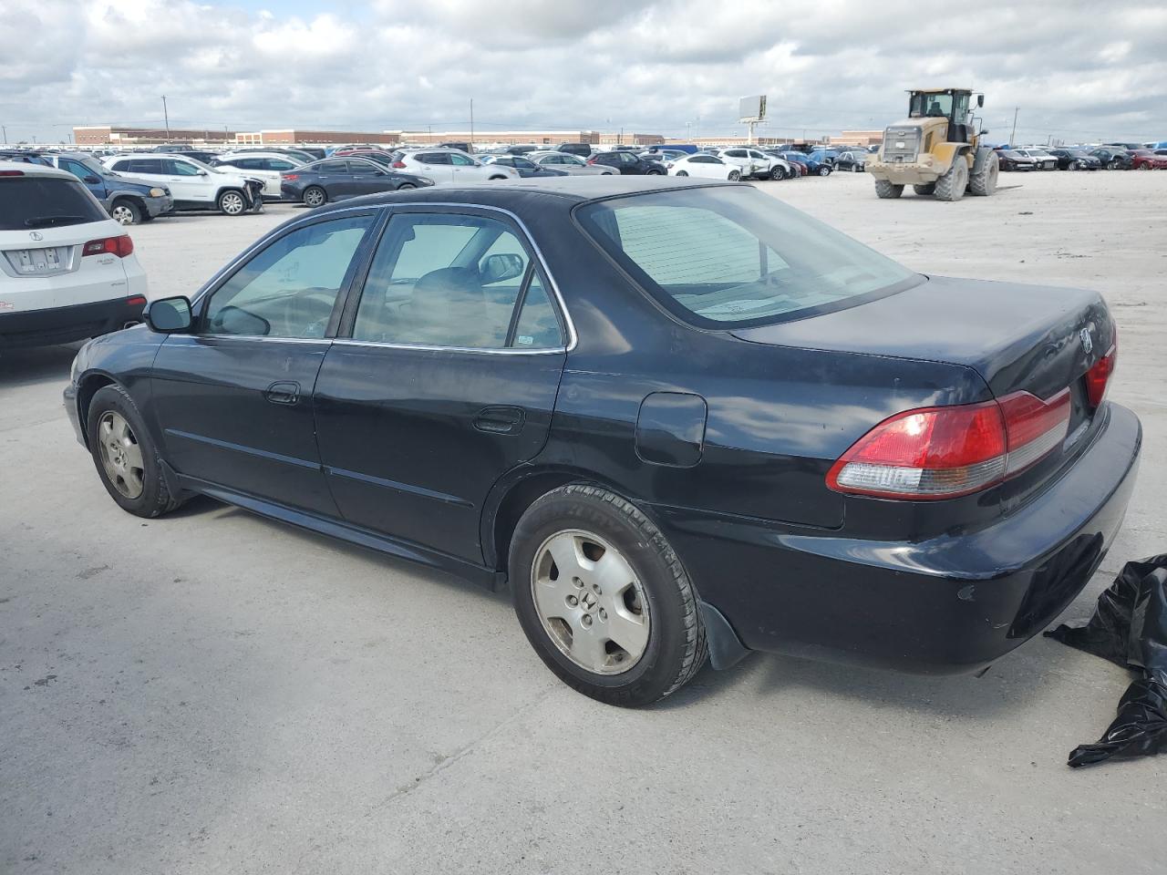 2001 Honda Accord - Image 2