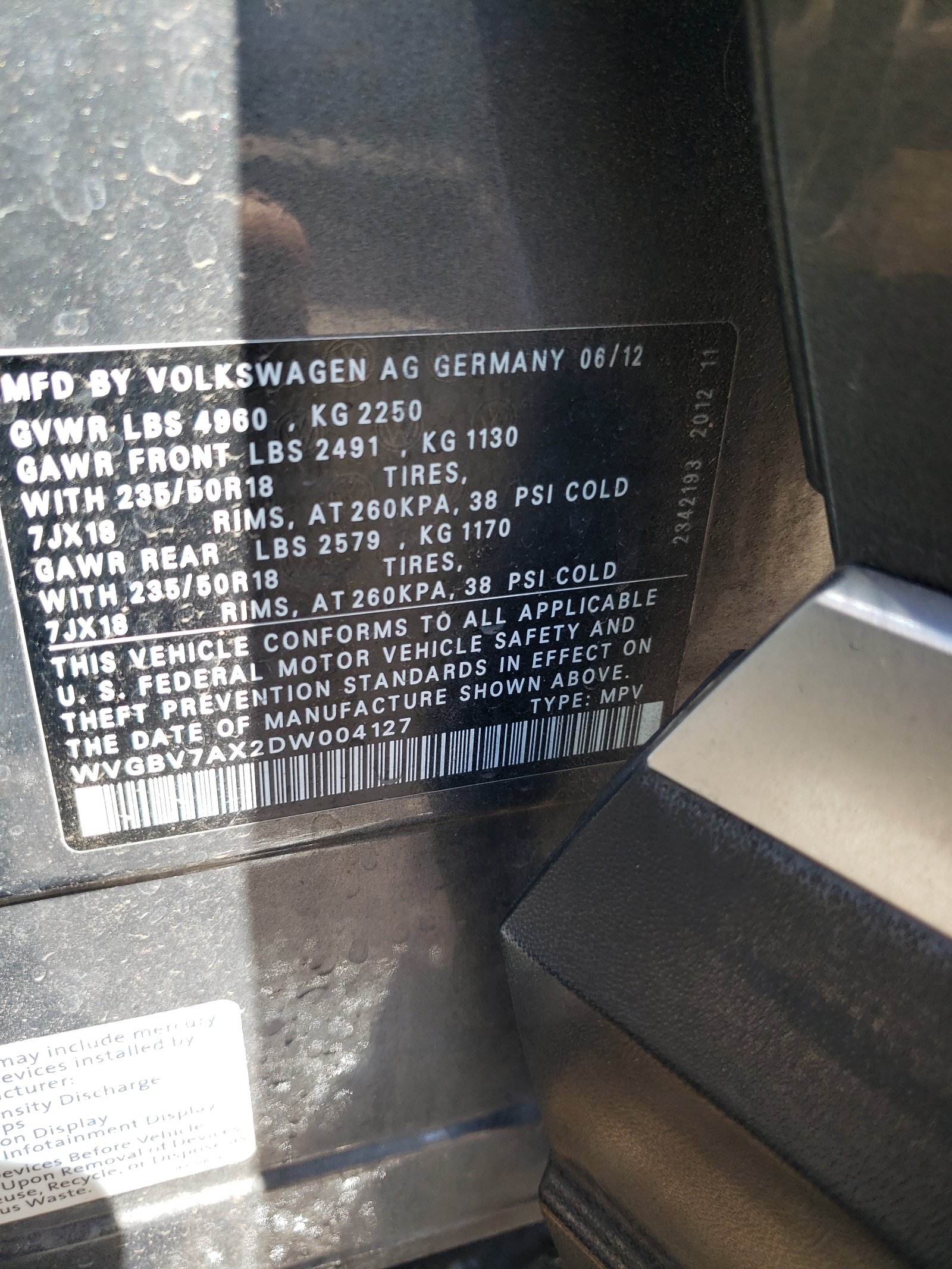 WVGBV7AX2DW004127 2013 Volkswagen Tiguan S