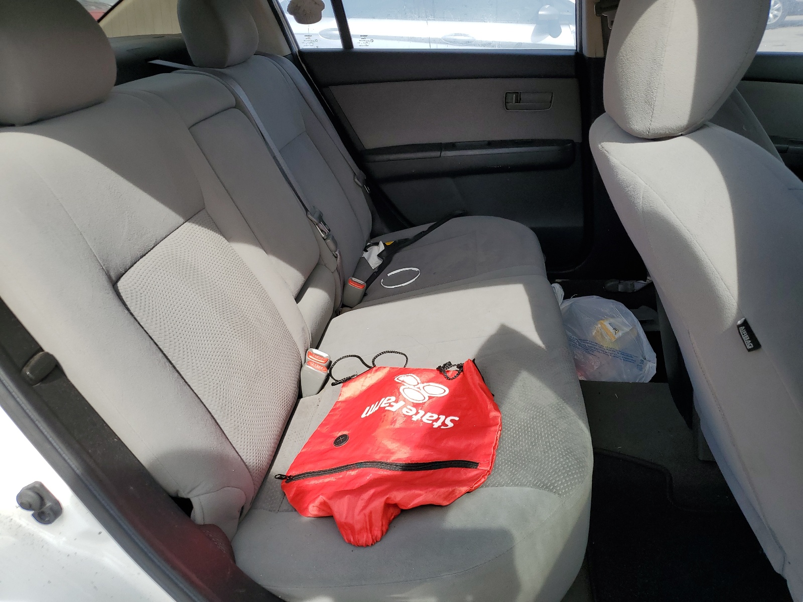 3N1AB6AP6BL666883 2011 Nissan Sentra 2.0