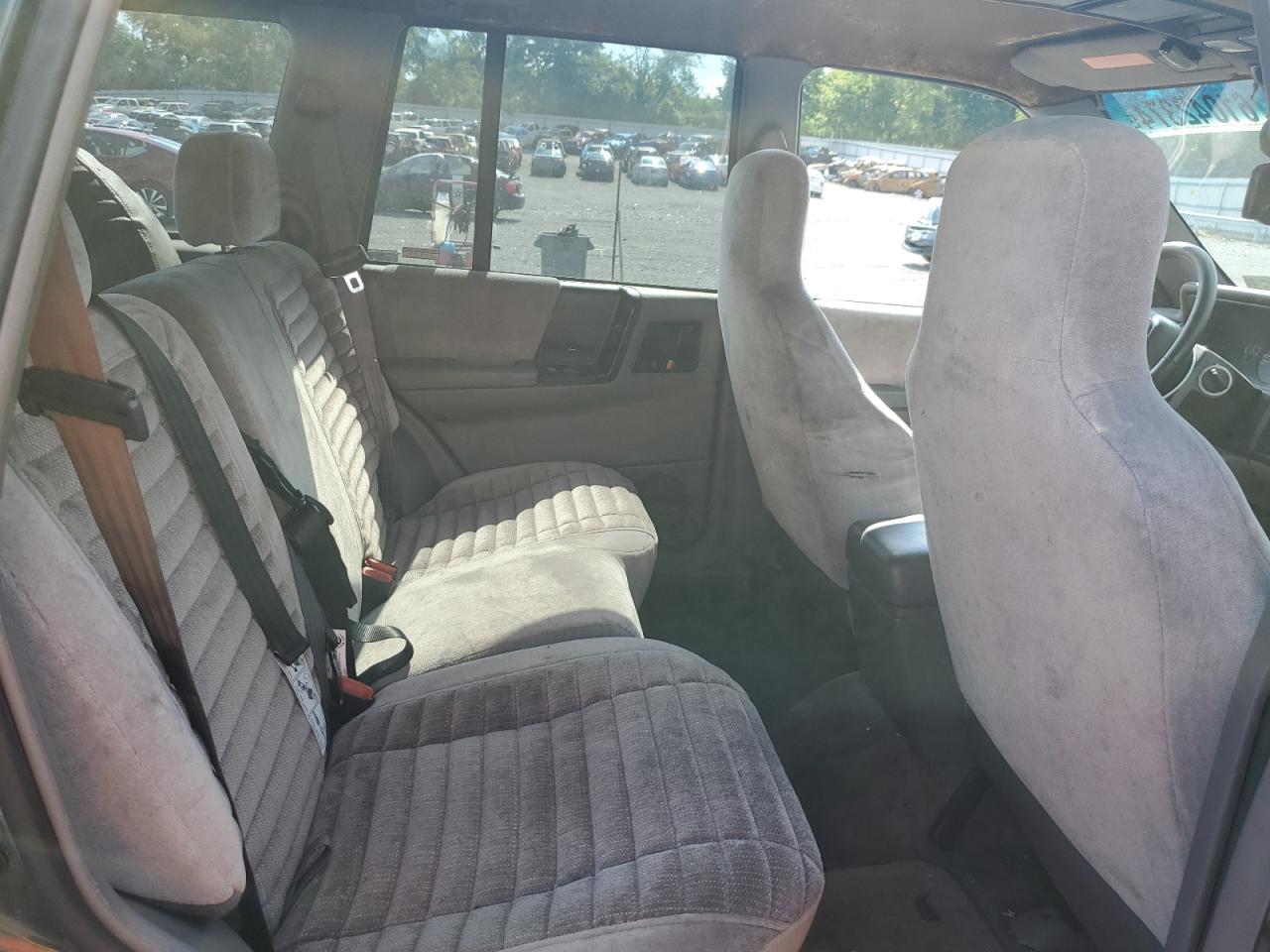 1995 Jeep Grand Cherokee Laredo VIN: 1J4GZ58Y9SC647407 Lot: 61042374